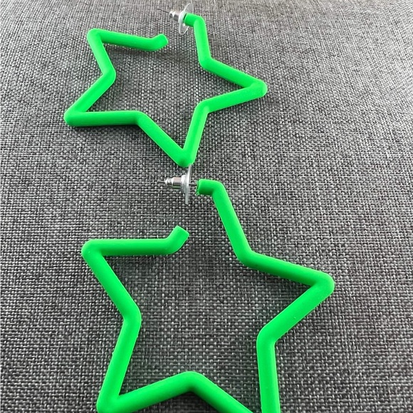 80 90s colorful star hoop earrings Colorful Big Hoop Earrings Retro Neon Earring - Picture 3 of 3